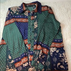 PrettyLittleThing SILK Patterned Button-Up
